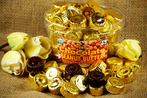Small_tub_of_organic_fair_trade_vegan_chocolate_peanut_butter_bites-large